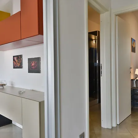 Ur Apartment