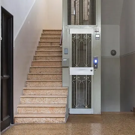 Ur Apartment